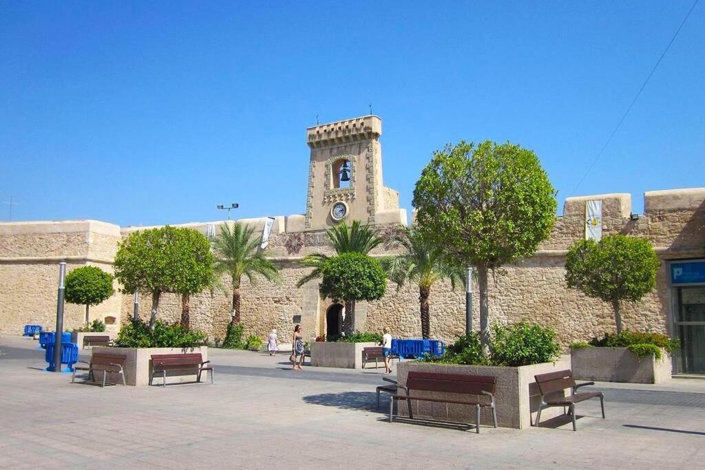 Comodo Apartamento Cerca Del Mar Santa Pola Dış mekan fotoğraf